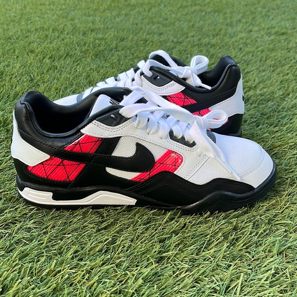Nike Air Bo Turf